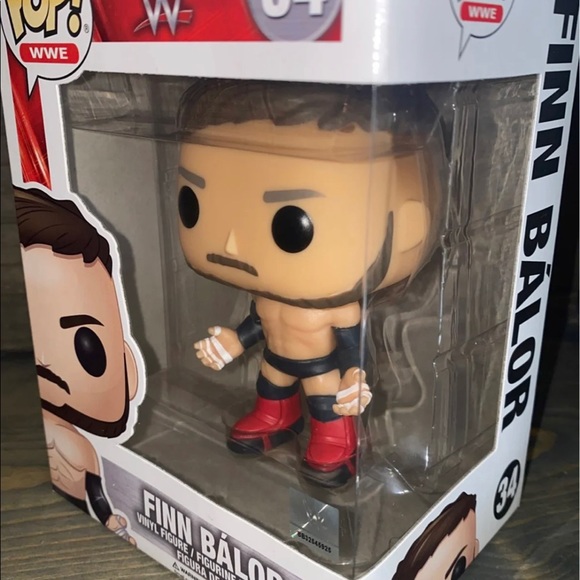 Funko pop Finn balor #34 - Picture 5 of 7